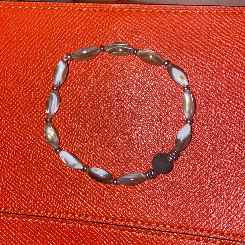 Aroma therapy bracelet